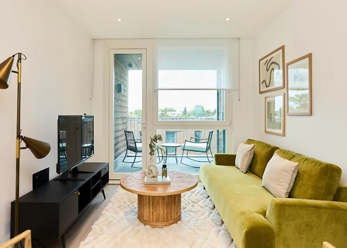 The Tottenham Hideaway - Alluring 1Bdr Flat With Balcony